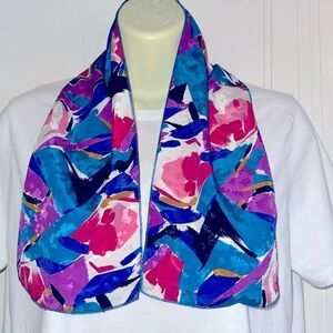 Multi colored shiny polyester neck scarf‎